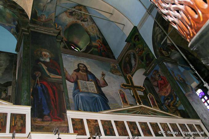 All'interno del tempio cattedrale di Eisodion tis Theotokou (Trimartiri), Chania (τα Χανιά) - Creta, Grecia