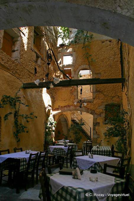 Chania (La Canea) a cielo aperto Restaurant - Creta, Grecia