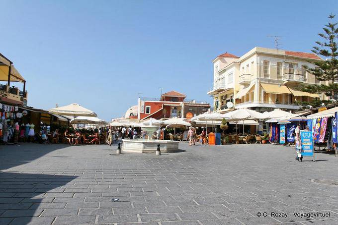 Santrivani, invece di Mavrovounio (oggi El Venizelos) con la fontana in marmo, La Canea - Creta, Grecia