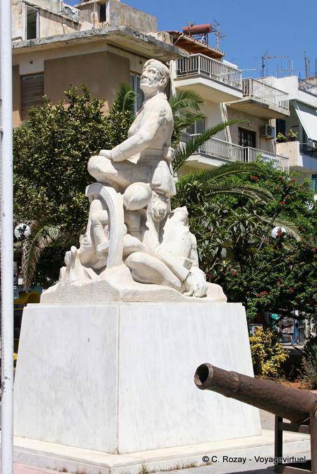 Ierapetra, War Memorial - Creta, Grecia