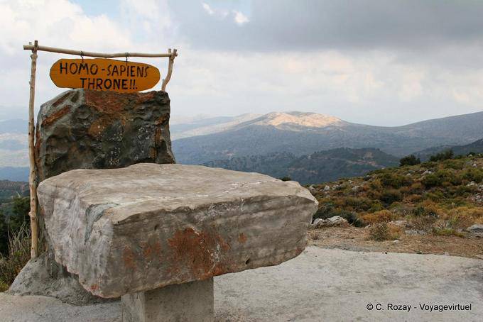 Homo sapiens trono Ascend ... e stare vicino a Dio !! museo Hersonissos, Lassithi - Creta, Grecia