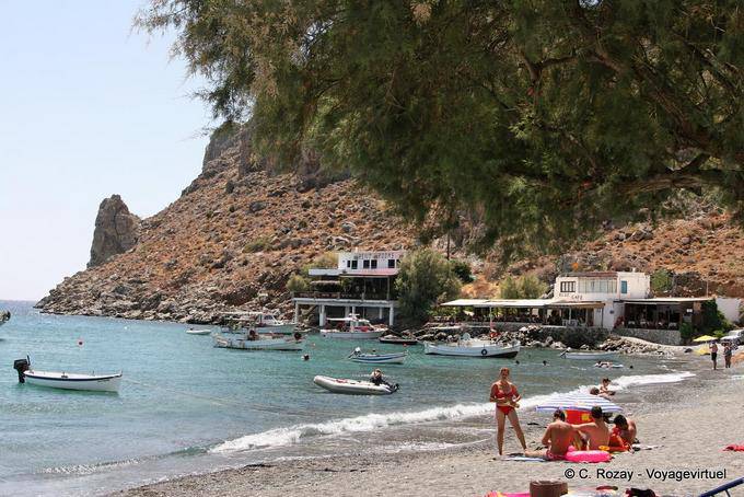 Lentas e la spiaggia nella baia di Rethymno - Creta, Grecia