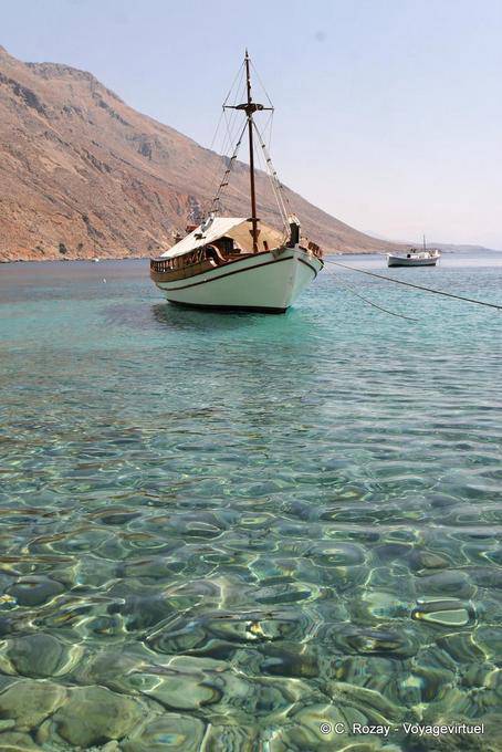 Acqua cristallina Schooner, Loutro - Creta, Grecia