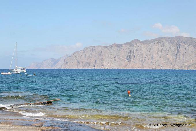 Cliffs est di Sitia - Creta, Grecia