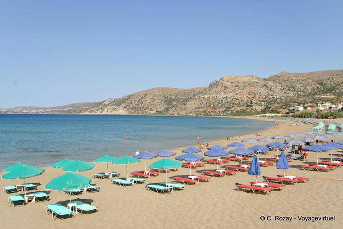 Bella lunga spiaggia sabbiosa, esposto al vento occidentale, Paleochora - Creta, Grecia