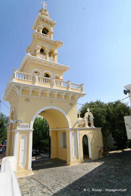 Paleochora campanello all'ingresso della Chiesa dell'Annunziata - Creta, Grecia