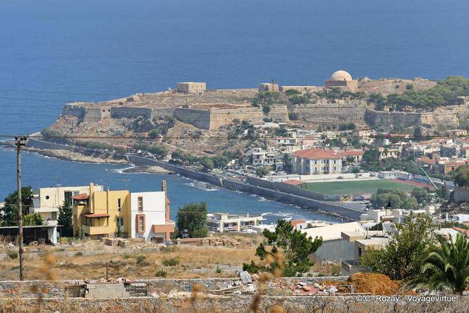 Rethymnon, la vista sulla fortezza veneziana (Frourio) costruita tra il 1574 e il 1582 - Creta, Grecia