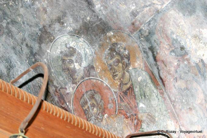 Molto sbiadita frammento di un affresco religioso, Agios Paraskevi Voutas - Creta, Grecia