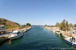 Barche ormeggiate nel canale, Georgioupoli, Creta.
