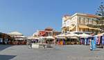 Santrivani, invece di Mavrovounio (oggi El Venizelos) con la fontana in marmo, La Canea, Creta.