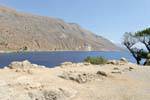 Secco terra, roccia e mare pelati all'estero Loutro, Creta.