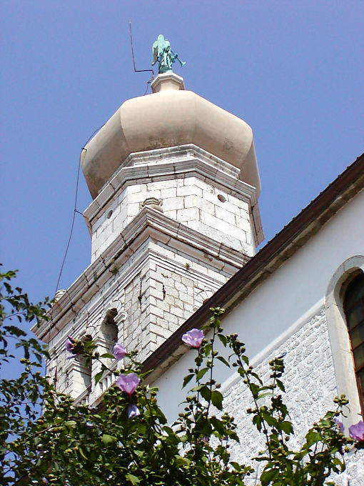 Cupola della chiesa del villaggio di Krk, Croazia