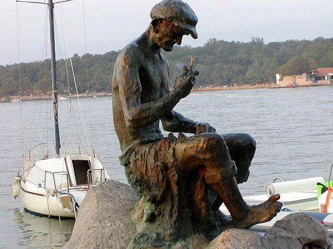 Statua del pescatore, Krk, Njivice, Croazia