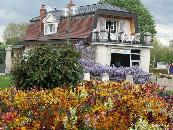 Casa di navigazione, Dole, Jura - Francia