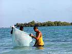 Sacchetto di pesca di plastica prima della Matica, Boca Chica, Rep. Dominicana.