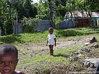 La timidezza nei bambini di un villaggio dominicano, Rep. Dominicana.