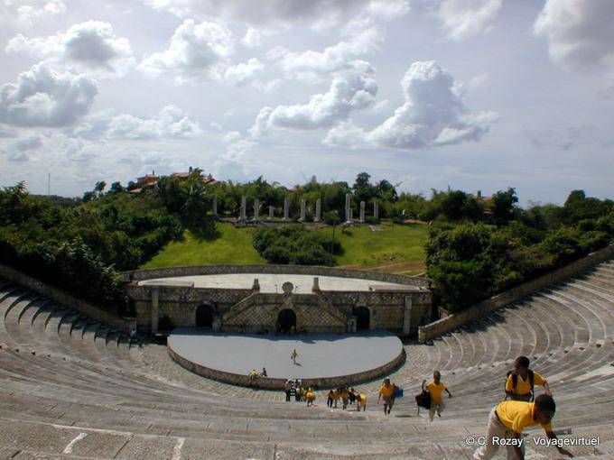 Anfiteatro 5000 persone in stile romano, Altos de Chavon, Rep. Dominicana