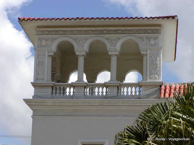 Top of Casa del Sacramento, Calle Isabel la Catolica Santo Domingo, Rep. Dominicana