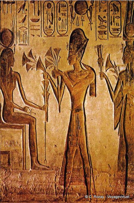Bassorilievo in colori, Abu Simbel, Egitto