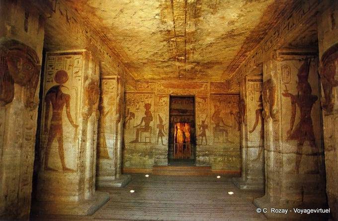 Ibshek, Sala ipostila con sei colonne quadrate, Tempio di Nefertari, Abu Simbel - Egitto
