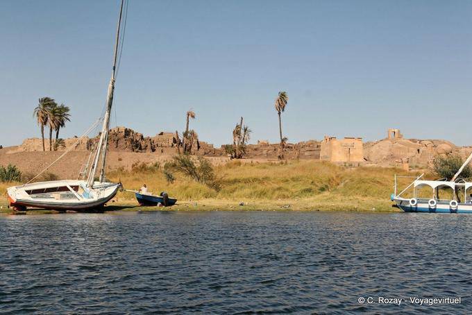 Antiche rovine del Tempio di Abu al Khnum, Aswan - Egitto