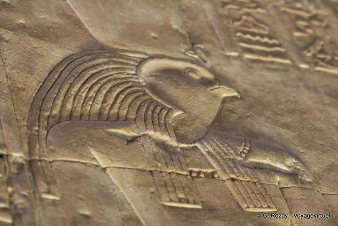 Profilo Horus nel Santo dei Santi, Edfu - Egitto