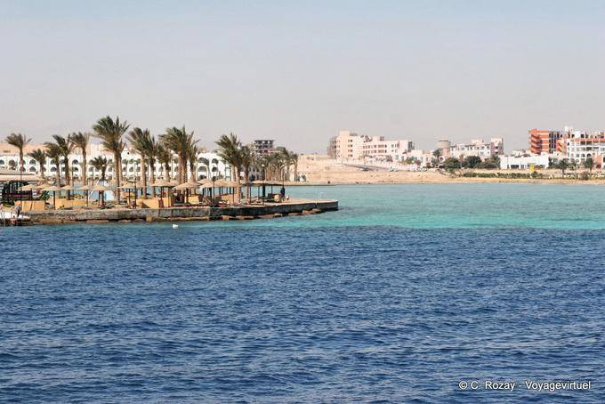 Resorts e spiaggia artificiale, Hurghada - Egitto
