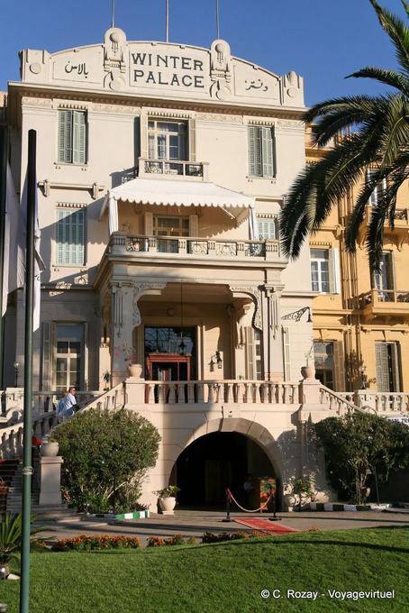 L'ingresso al Palazzo d'Inverno, Luxor - Egitto