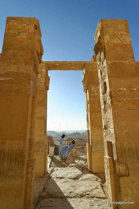 Fronte beduino della cappella di Hathor, Tempio di Hatshepsut - Egitto
