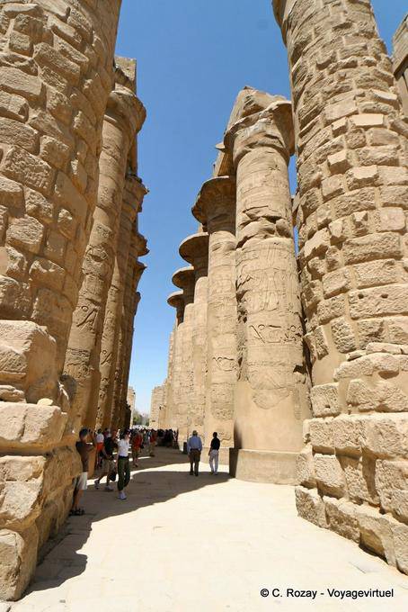 L'ingresso alla grande sala colonne, Tempio di Amon, Karnak - Egitto
