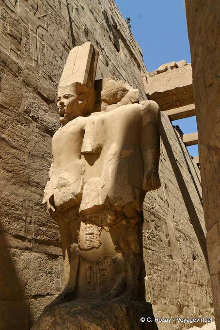 Doppia statua di Amon a Tutankhamon tratti, tempio di Karnak - Egitto
