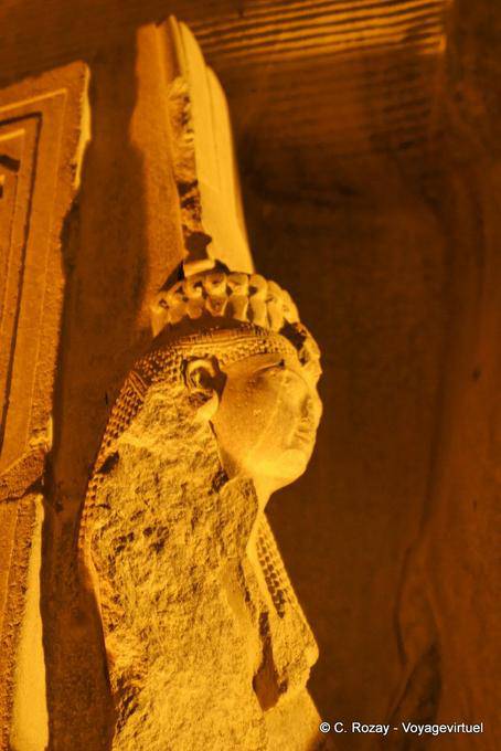 Nefertari Meryenmout, superiore della statua, Tempio di Luxor - Egitto