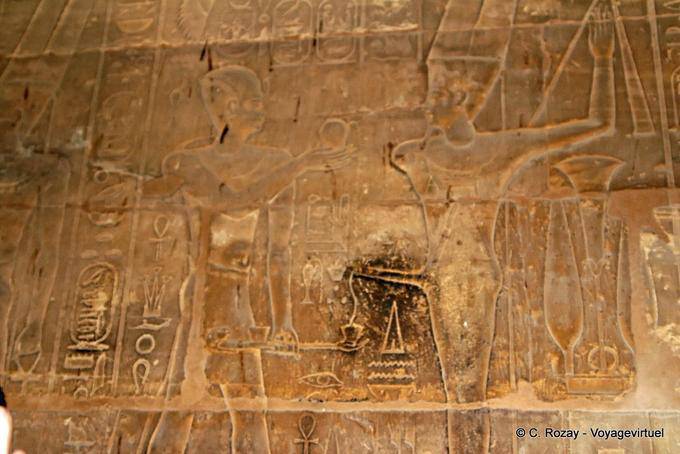 Offrendo a Amun itifallico, Tempio di Luxor - Egitto