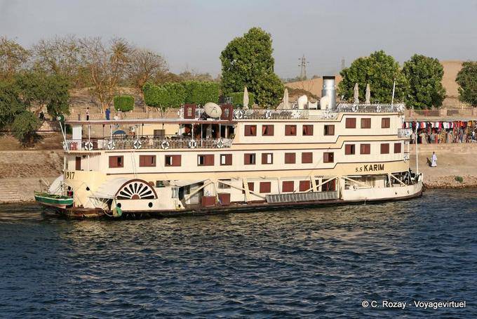 S. S. Karim, pedalò sul Nilo - Egitto