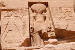 Ramses offerta Maat a Dio Re, Tempio di Re-Harakhte, Abu Simbel, Egitto.