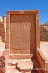 La stele nord, sud terrazza di fronte al Grande Tempio di Ramses II, Abu Simbel, Egitto.