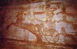 Ramses II sulle sue frecce tiro carro, bassorilievo, battaglia Kadesh, Abu Simbel, Egitto.