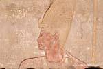 Ritenzione del colore nella rappresentazione del faraone, Cappella di tessuti, tempio di Edfu, Egitto.