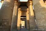 Colonne papiro del deuxière Ipostilo, Tempio di Kom Ombo, Egitto.