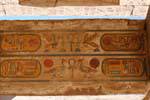 Cartucce colorate intorno al Ankh, Tempio di Karnak, Egitto.