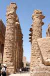 Colonne di pietra impilati, tempio di Karnak, Egitto.
