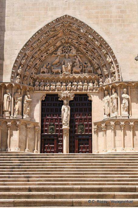 Porta Sarmental, timpano, architrave e stipiti, Cattedrale di Burgos - Spagna