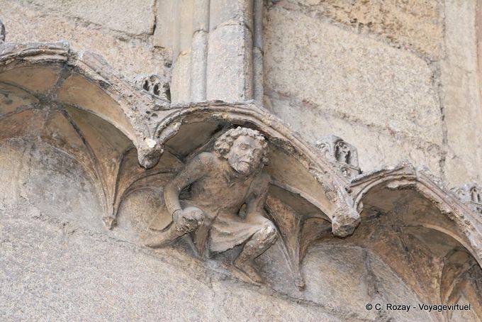 Figura di pietra di sostegno alla cattedrale, Leon - Spagna