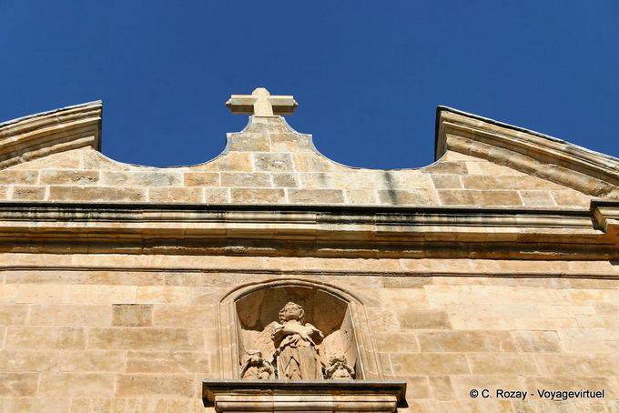 Regina alla croce, Calle Zamora, Salamanca - Spagna