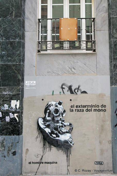 El Exterminio di raza del mono, tag El Hombre Maquina, Zaragoza - Spagna