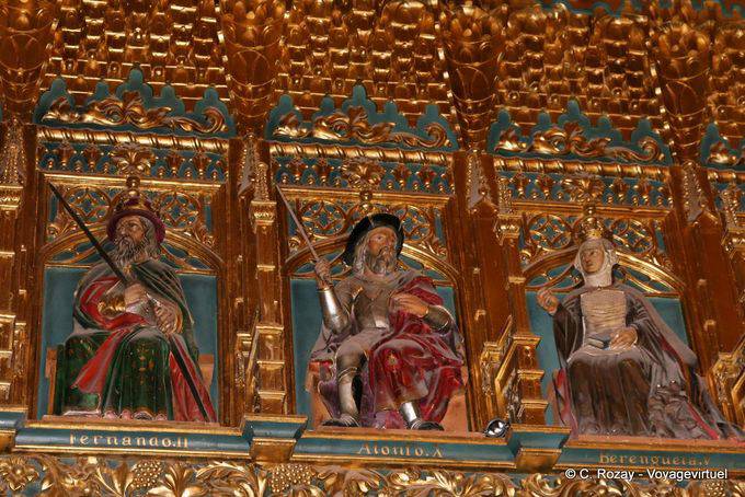 Sala dei Re, fregio composto da 52 statue di re di Castiglia e Leon, Alcazar, Segovia - Spagna