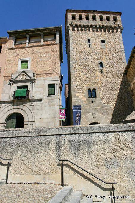 Torreon de Lozoya, visto da Plaza San Martin, Segovia - Spagna
