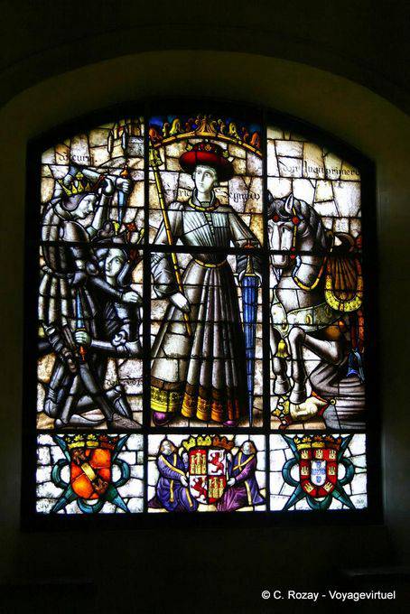 Vetrata mostrando Enrico II di Castiglia Sala Galera, Alcazar di Segovia - Spagna