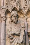 Statua pergamena, di Santa Maria Cattedrale di Leon, Spagna.