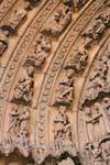 Particolare di sculture della portada San Juan, Cattedrale di León, Spagna.